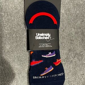 Men's Navy no show Socks with Colorful Sneaker Design (unsimply stitched)